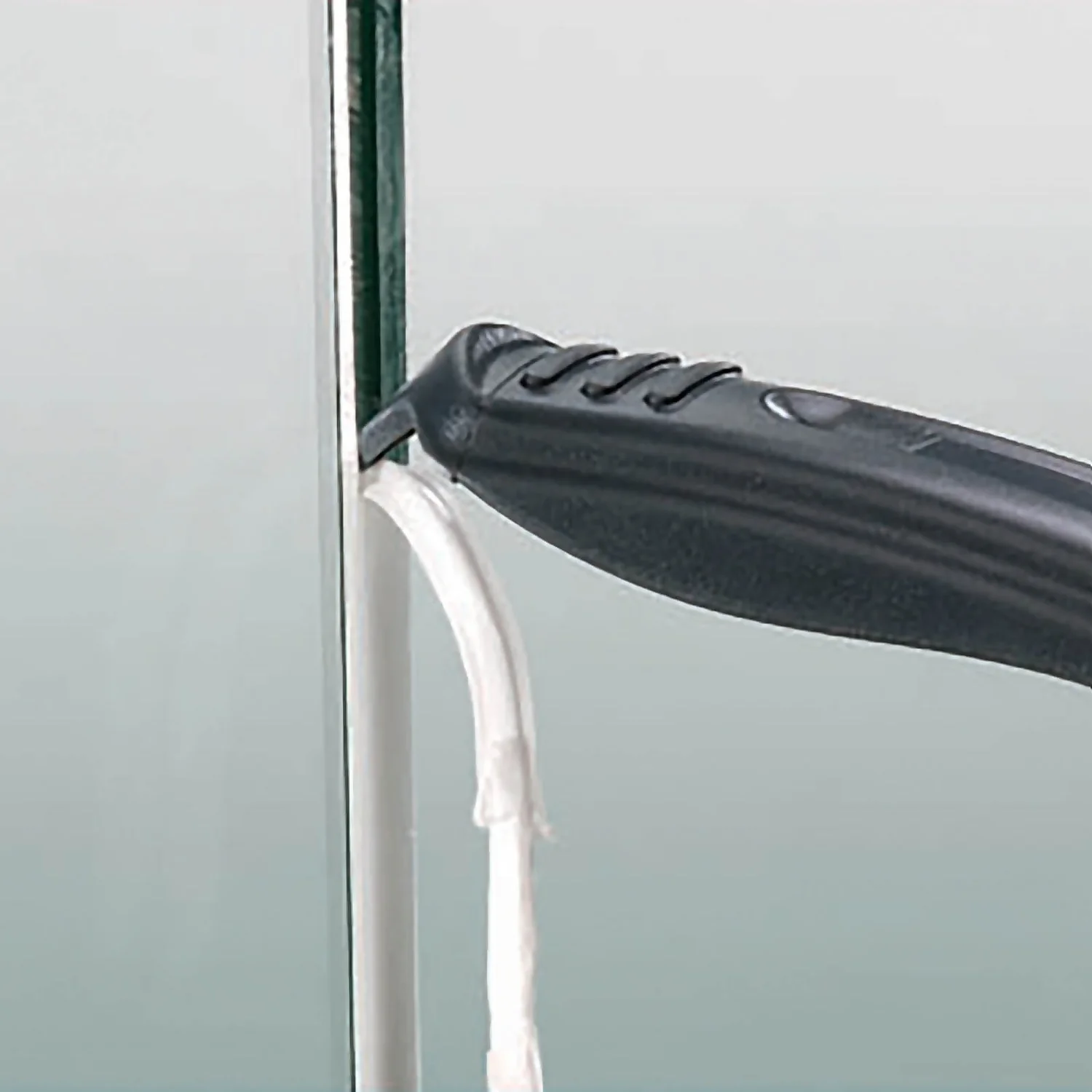 Vitrex Silicone Remover & Finishing Kit 6 Vitrex Silicone Remover & Finishing Kit - Image 4