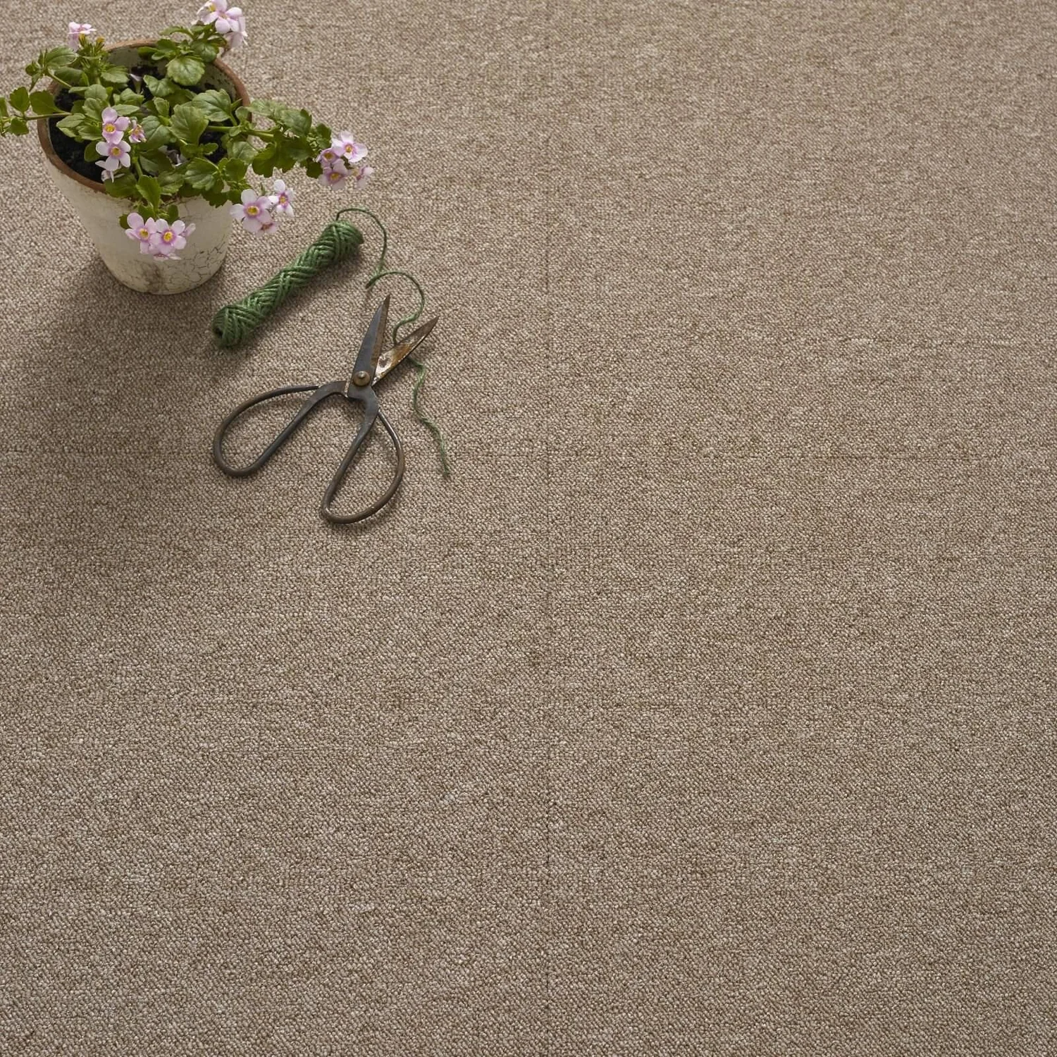 Vitrex Value Carpet Tile 500 X500mm - Beige 2 Vitrex Value Carpet Tile 500 X500mm - Beige