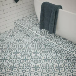 Fiore Teal / White Victorian Pre-scored Porcelain Wall & Floor Tile 450 X 450mm - 1.42sqm Pack